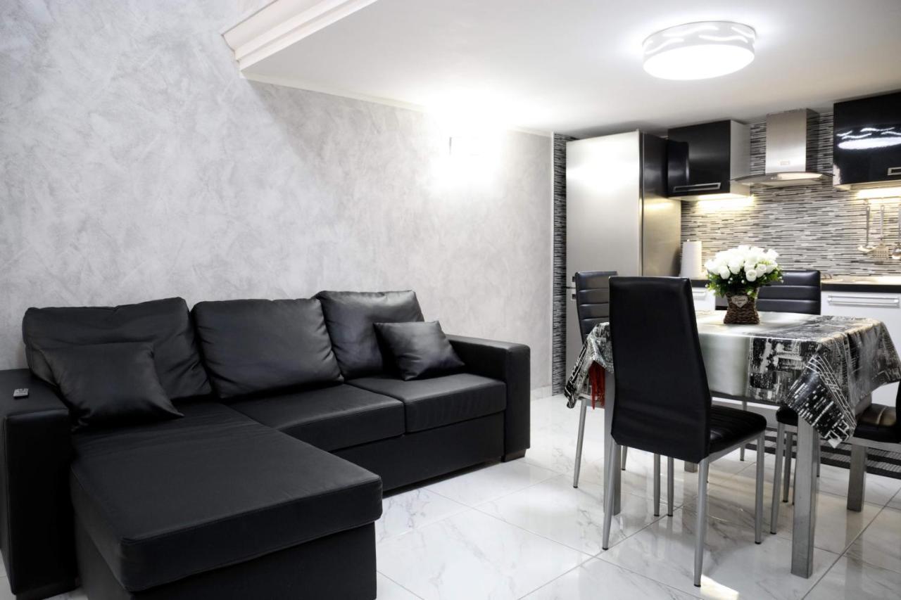 Casa Vacanze Sannazzaro 70 Naples Extérieur photo